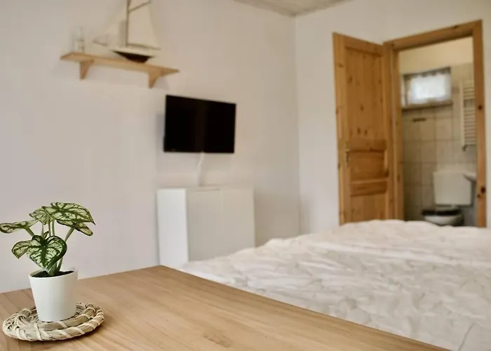 Apartmán Schoener Gartenbungalow *